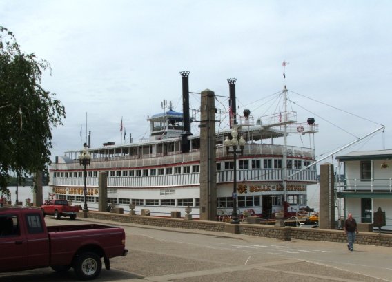 Belle of Louisville1.JPG