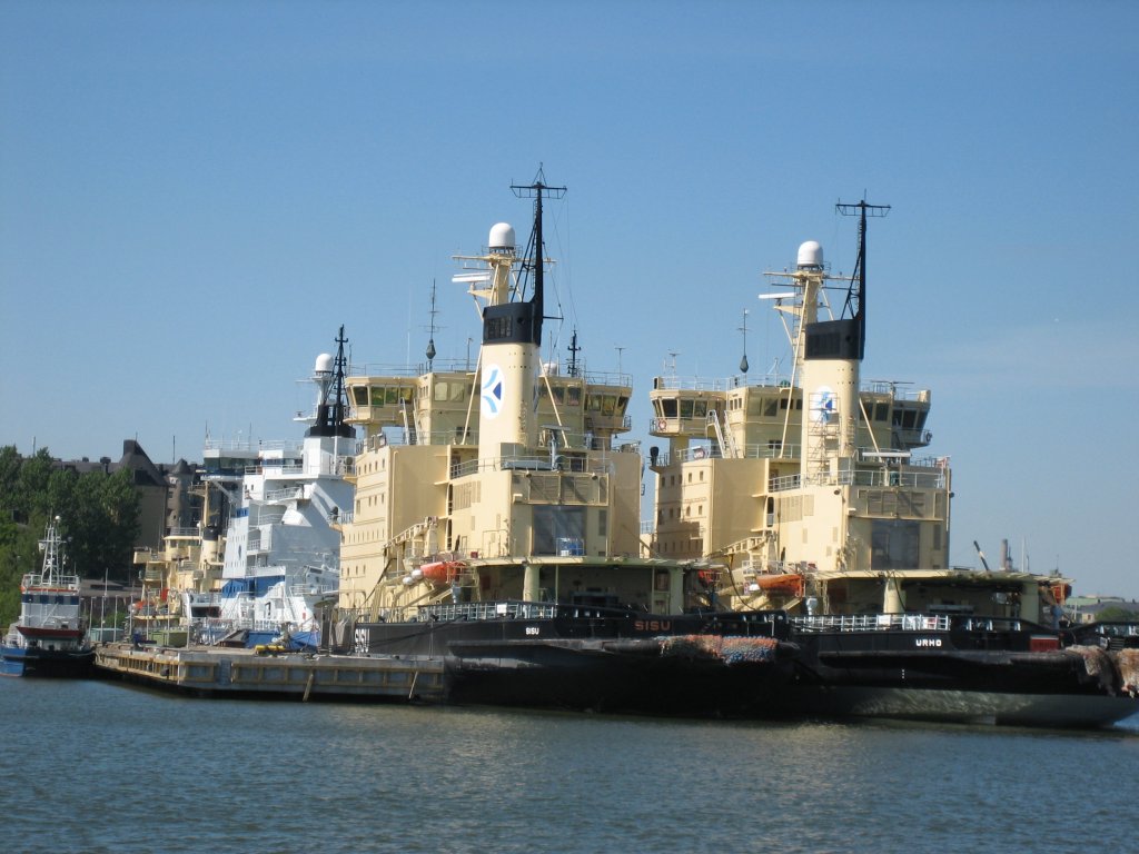 060708_ships03.jpg